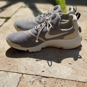 Nike Prestos Fly
